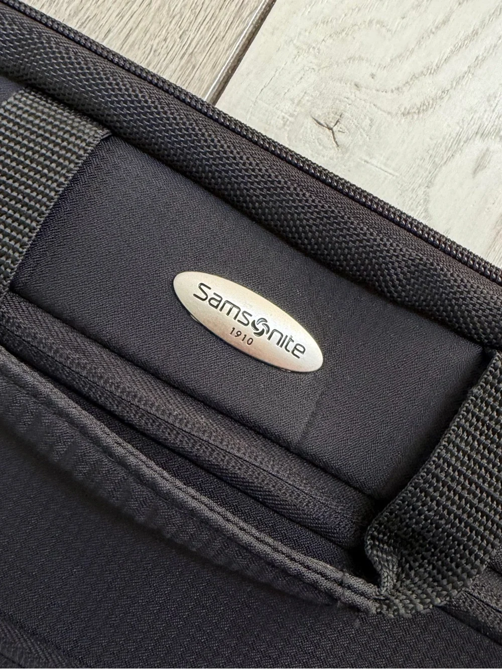 Samsonite Black Laptop Shoulder Bag